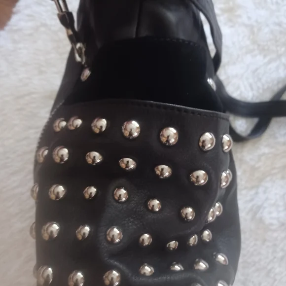 B.MAKOWSKY Leather+Suede Silver Stud Bag. 12 X 14 Animal Print Lining  LIKE NEW - Picture 6 of 11